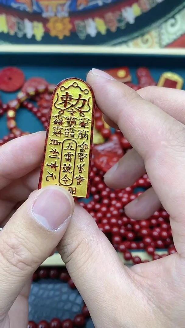 【闪购商品】玛瑙/玉髓新款合金晶体小赤吊坠