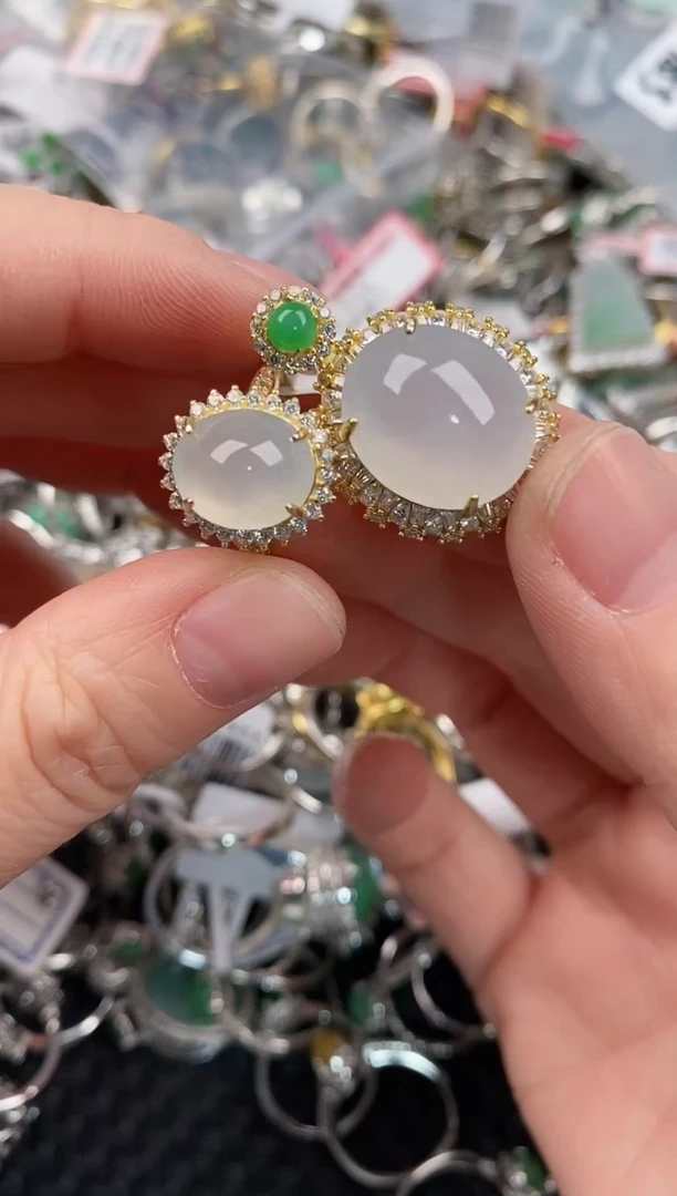 银S925镶嵌戒指翡翠777               1