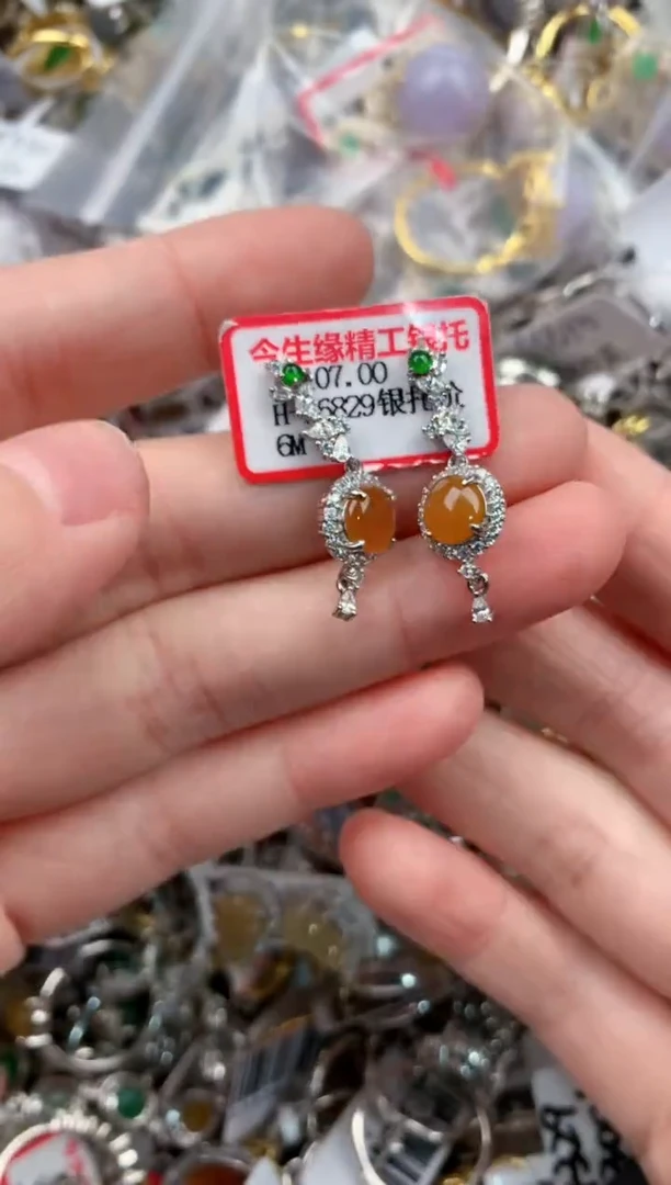 银S925镶嵌戒指翡翠777            4