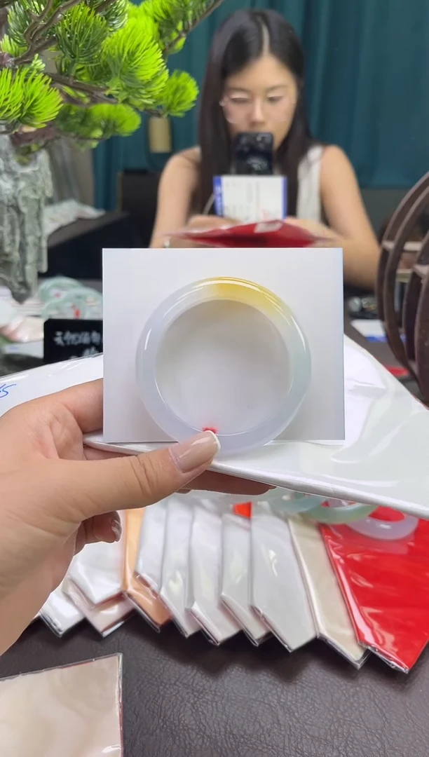 未镶嵌手镯翡翠42