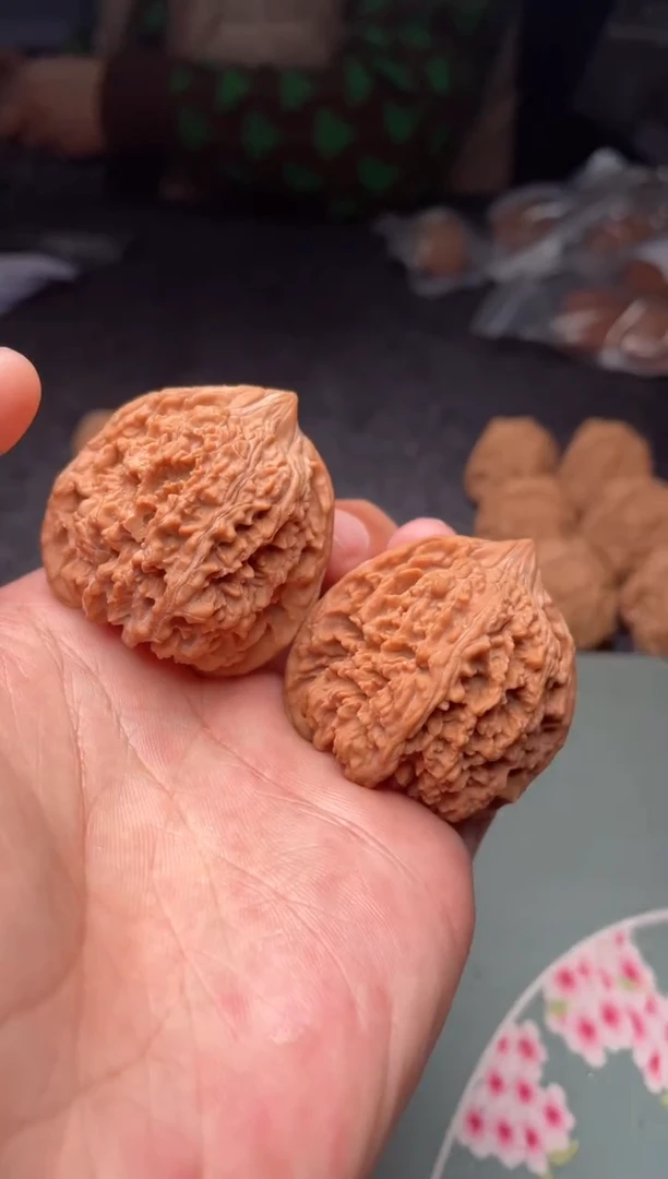 把件文玩核桃a216 满天星41尺