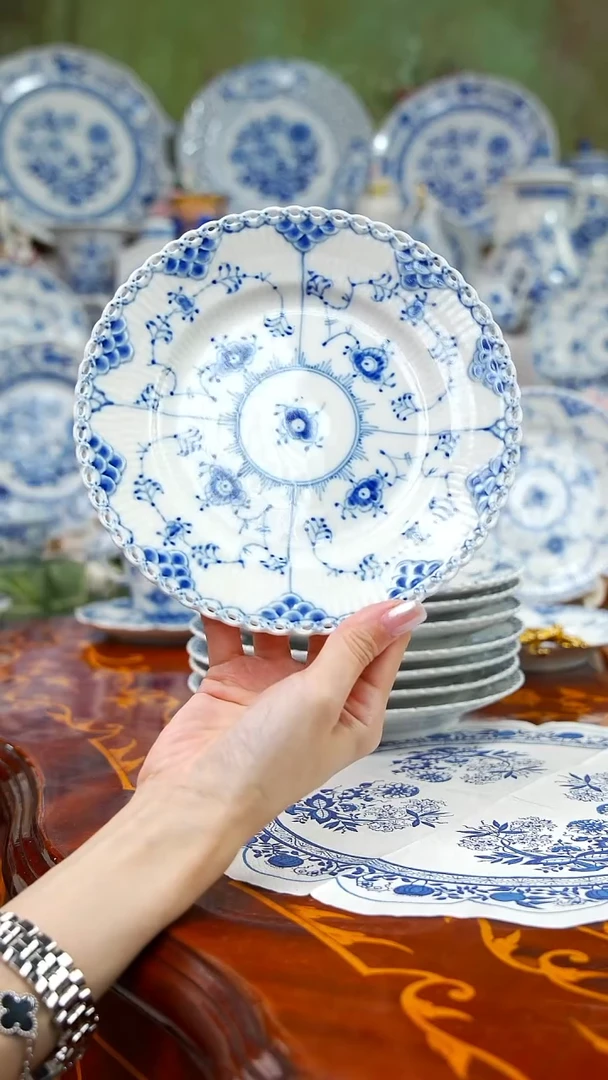 骨瓷米多家中古瓷器如图所示56