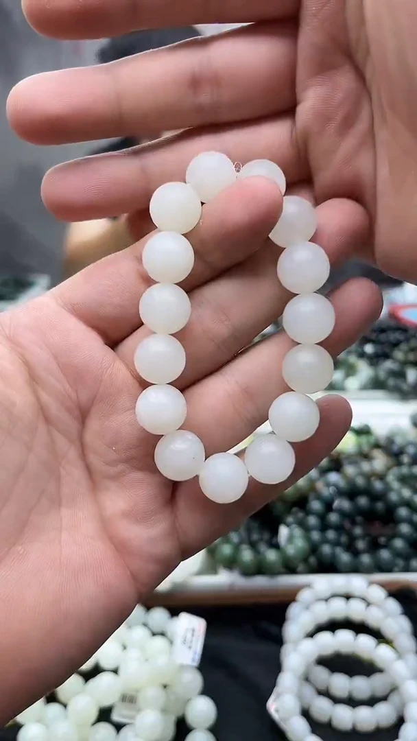 手串未镶嵌和田玉白玉14有瑕疵