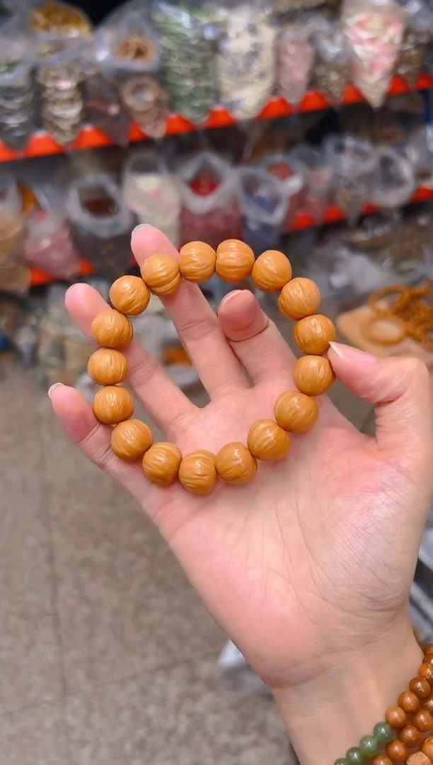 吊坠猴头核桃猴头屁桃拉丝单圈