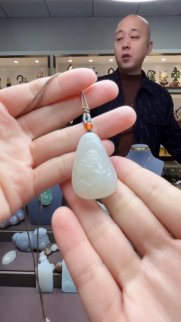 【闪购商品】和田玉挂件未镶嵌苏