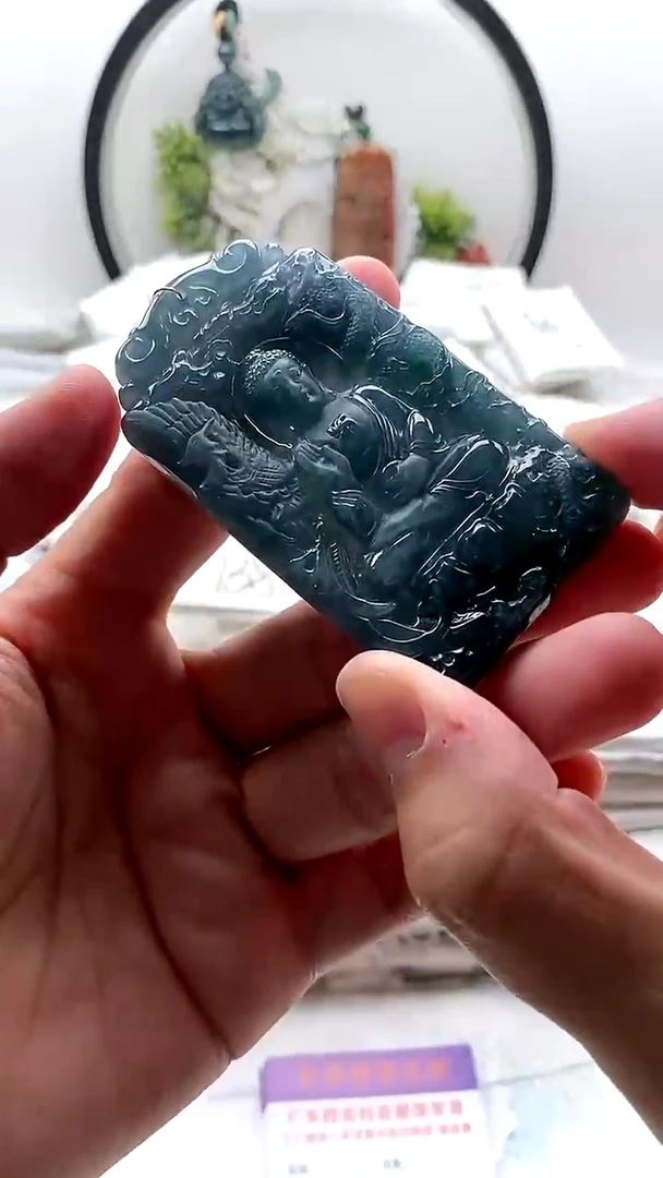 颈饰未镶嵌翡翠阿弥陀佛