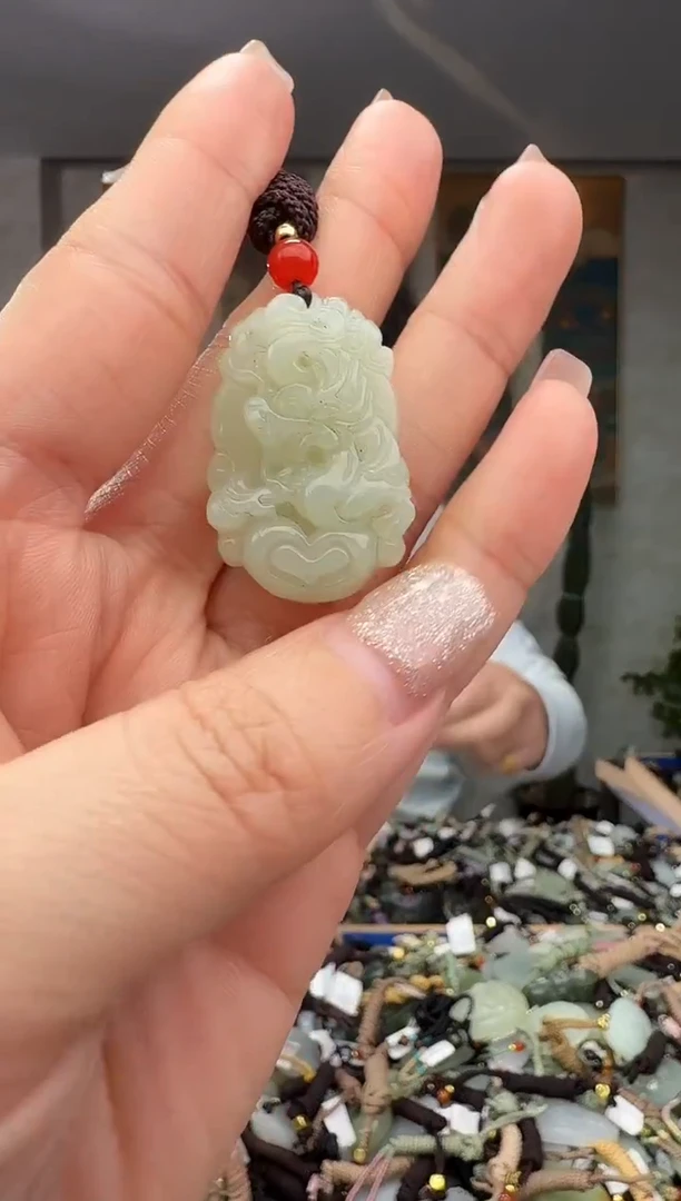 颈饰未镶嵌和田玉拍一发一多样性发货