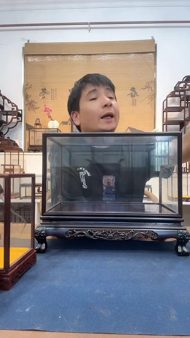 卢氏黑黄檀（大叶紫檀）木雕款滋玻璃罩167