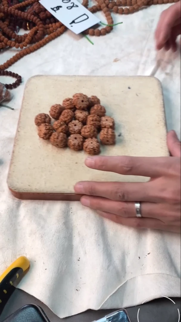 【闪购商品】金刚菩提吊坠31.1111111111
