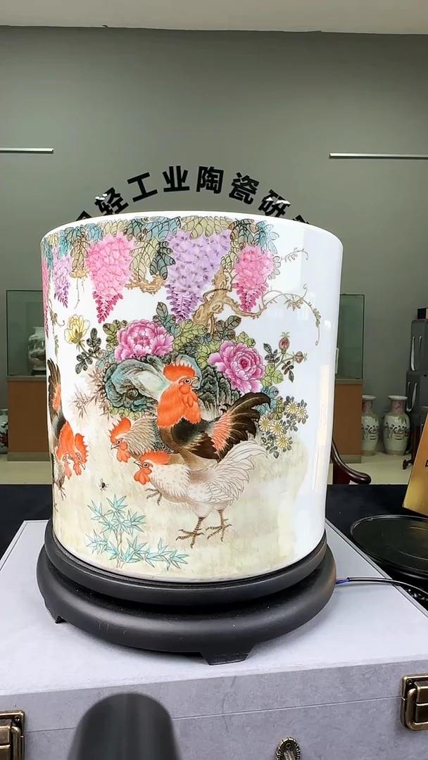 摆件花鸟大笔筒摆件