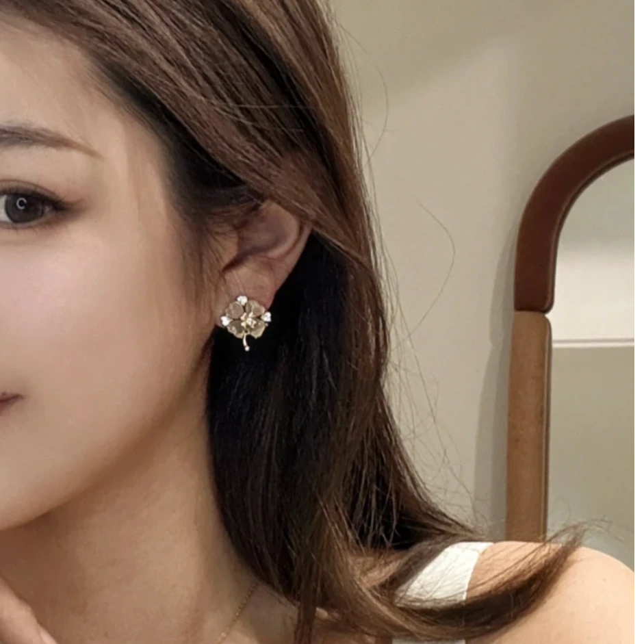 铜合金合成锆石耳饰 铜合金时尚饰品耳饰 通用V110