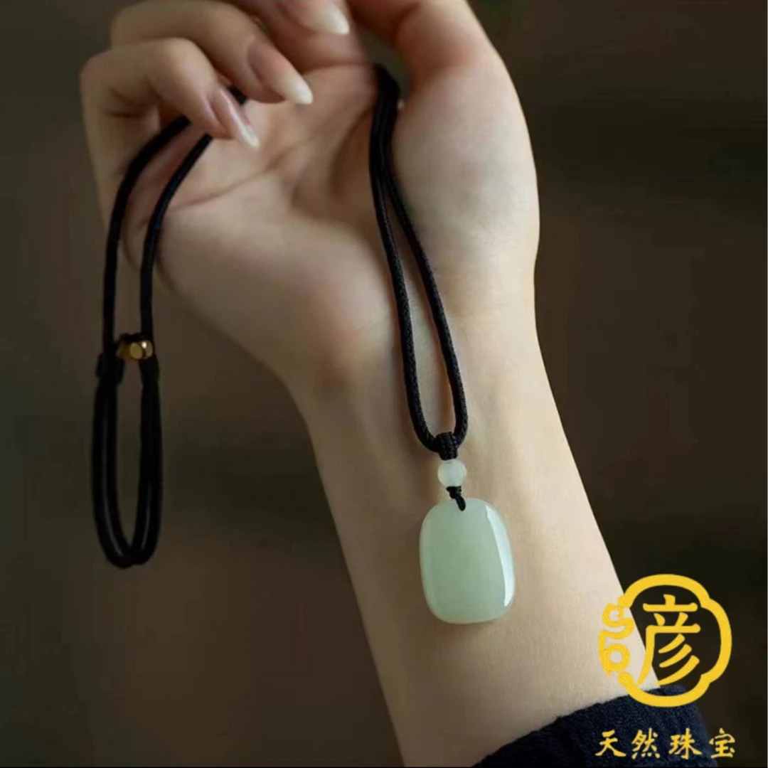 和田玉无事牌点缀青黄口和田玉原创设计多样性发货K002