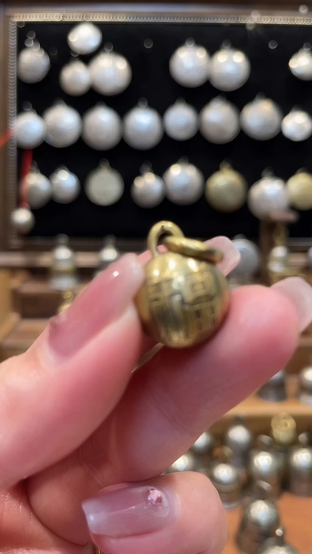 铁合金珐琅福字圆铃铛