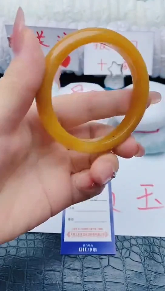 石英质玉手镯未镶嵌y18+57-58