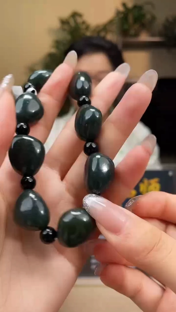 颈饰未镶嵌和田玉多样性拍一发一0408