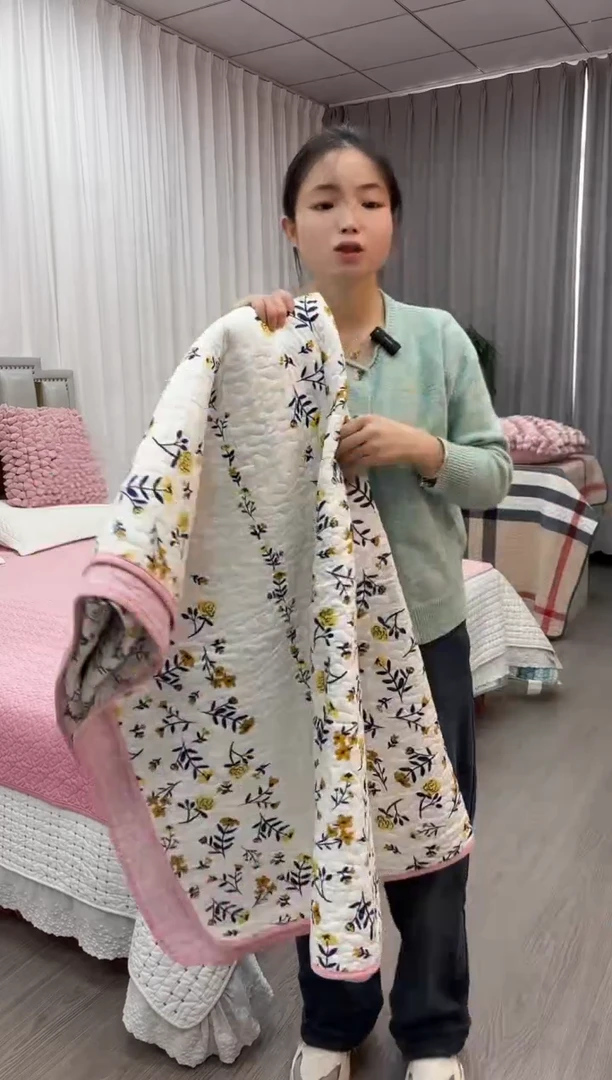 棉福利床盖碎花180*210