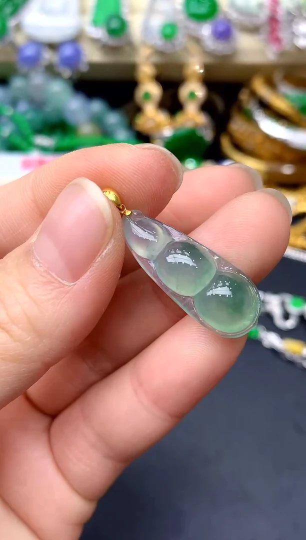 颈饰18K金镶嵌翡翠196-中国好珍宝