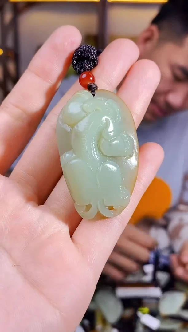 【闪购商品】和田玉颈饰未镶嵌1