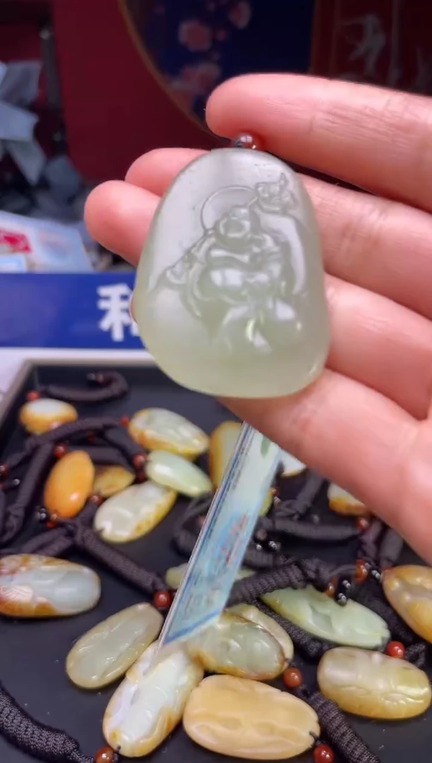 颈饰未镶嵌和田玉123