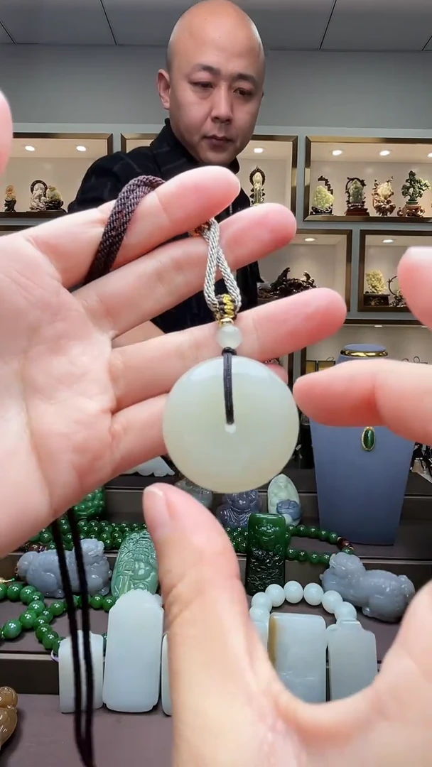 【闪购商品】和田玉挂件未镶嵌苏