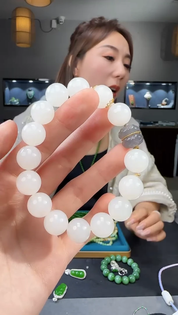 手链未镶嵌和田玉1