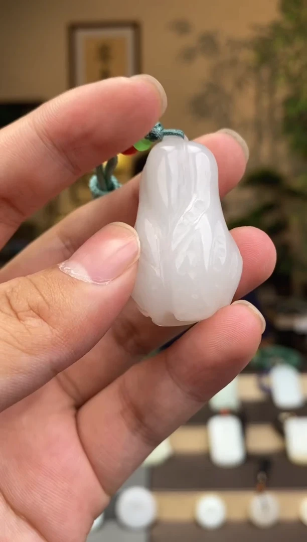 和田玉未镶嵌吊坠(不含链)1