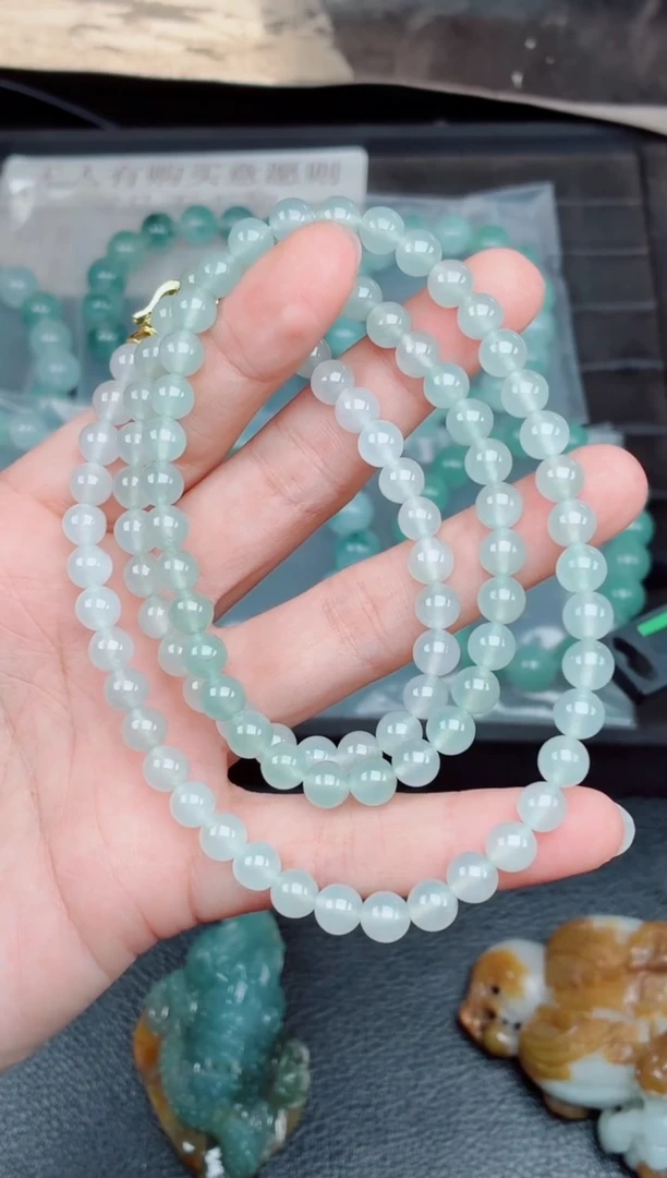 未镶嵌定制翡翠毛货需精细抛光，拍一发一