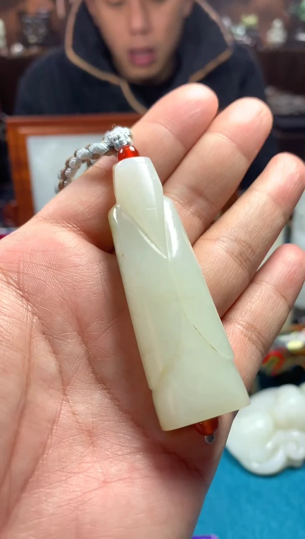 颈饰未镶嵌和田玉拍一发一