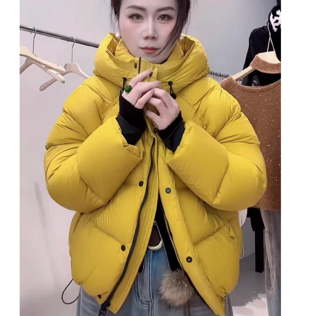 90白鸭绒2025冬季羽绒服女高蓬松极简显高显瘦短款保暖外套