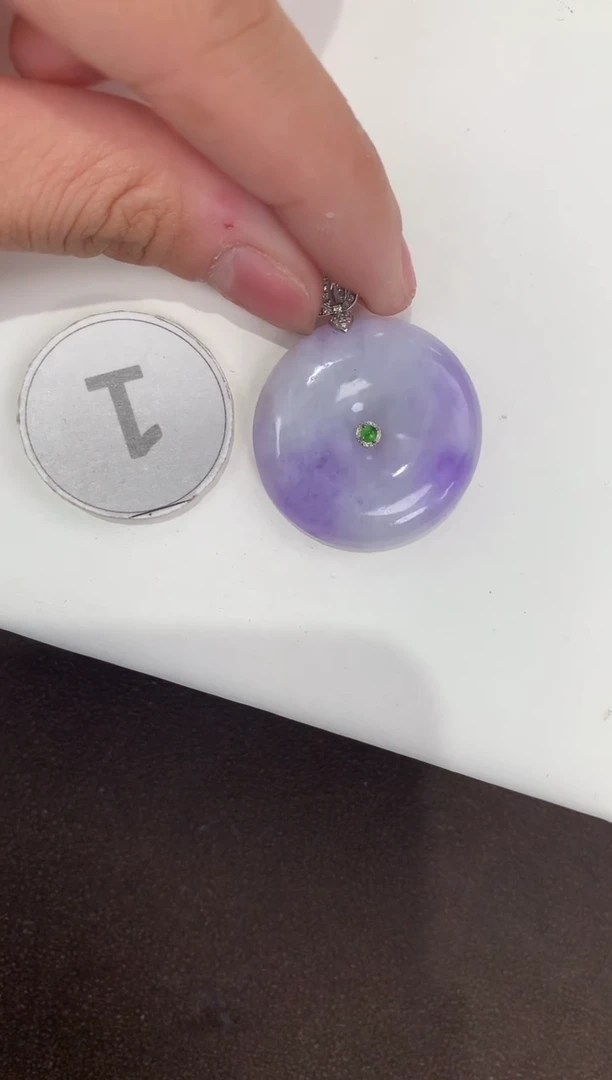 颈饰18K金镶嵌翡翠天然缅甸A货翡翠