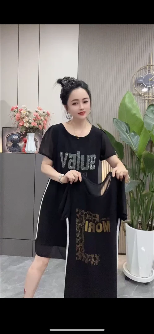 显瘦气质百搭网红时尚夏季黑色潮流圆领拼接印花减龄连衣裙