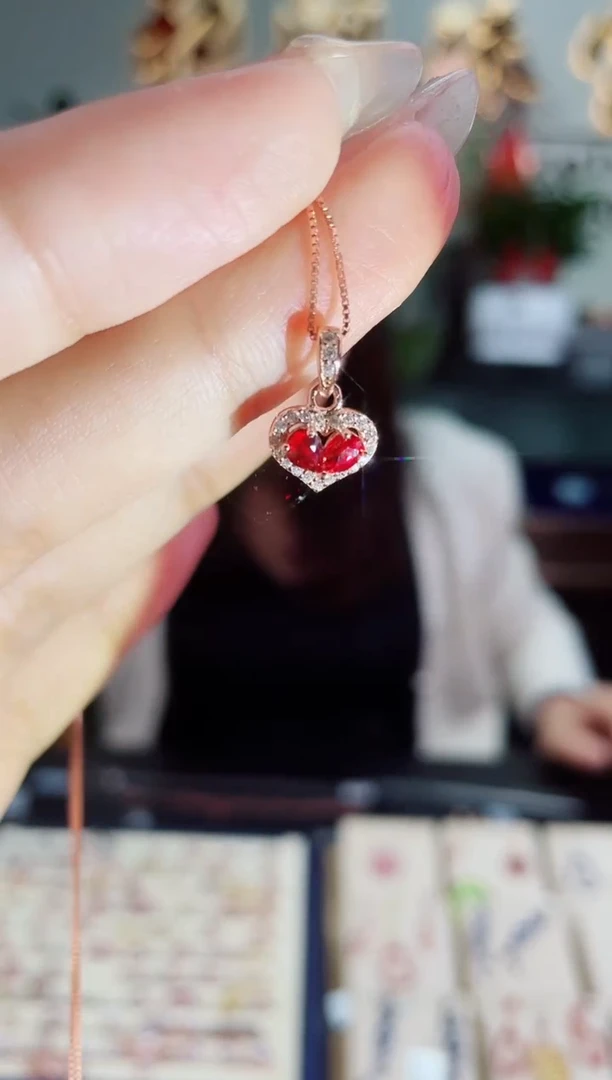 【闪购商品】彩色蓝宝石吊坠银S925镶嵌吊坠