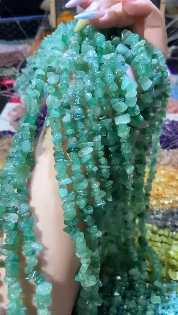 水晶珠宝半成品未镶嵌绿草莓晶