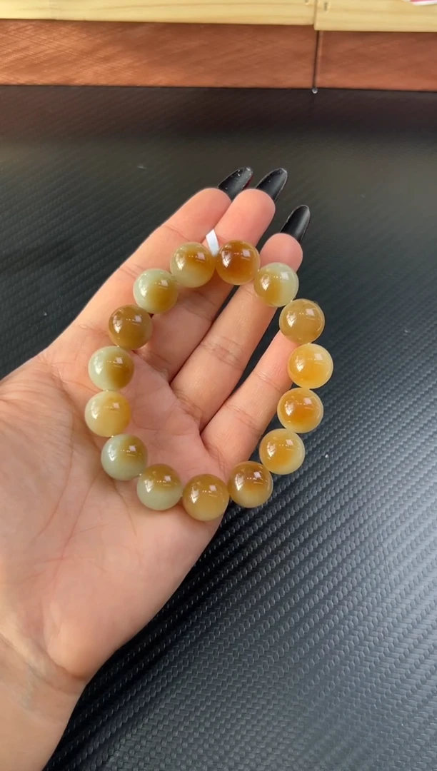 未镶嵌手串和田玉痴*若羌微色差卡14M