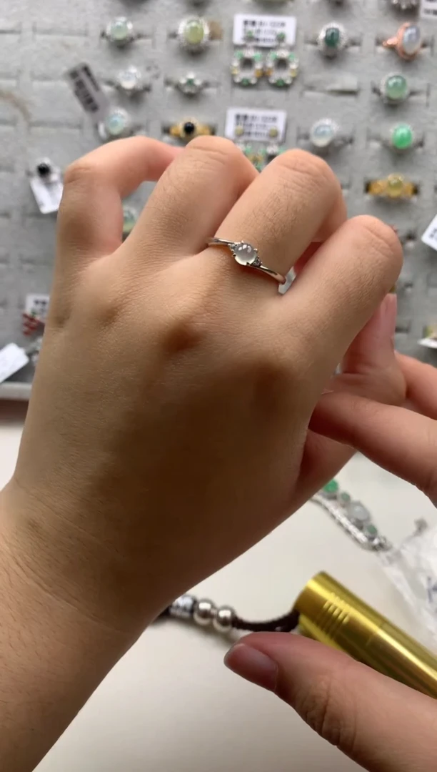 银S925镶嵌戒指翡翠1