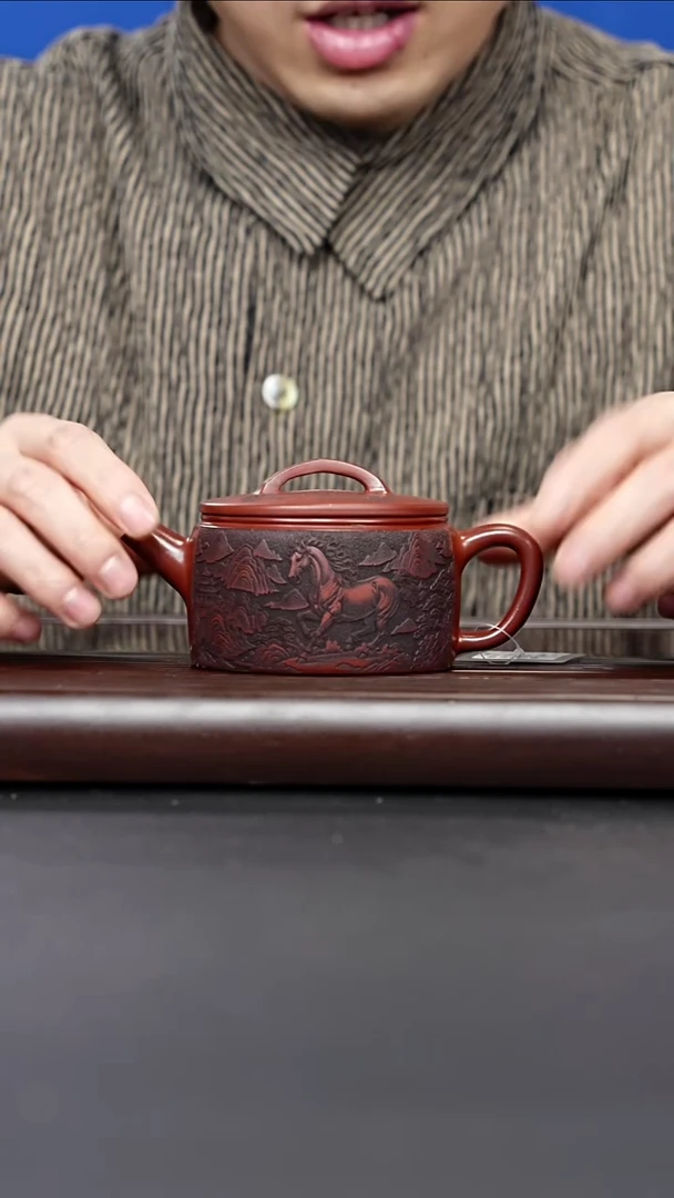 紫砂壶 汉瓦大红袍 顾建根