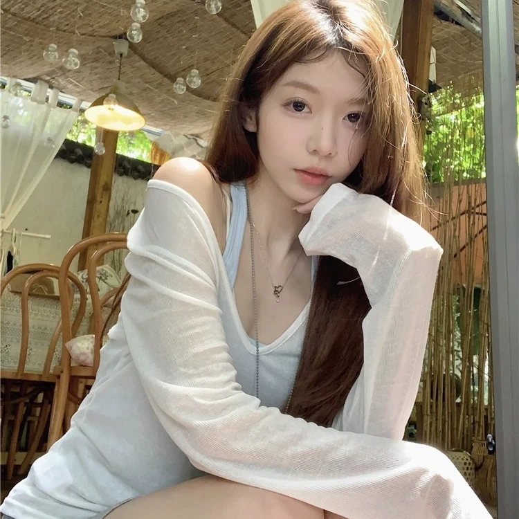 V领叠穿防晒长袖罩衫吊带上衣气质显瘦挂脖背心女夏季纯欲风套装