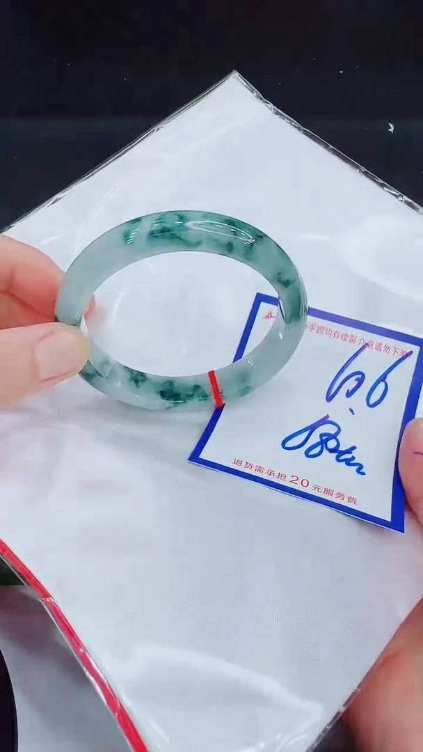 翡翠手镯未镶嵌11111111