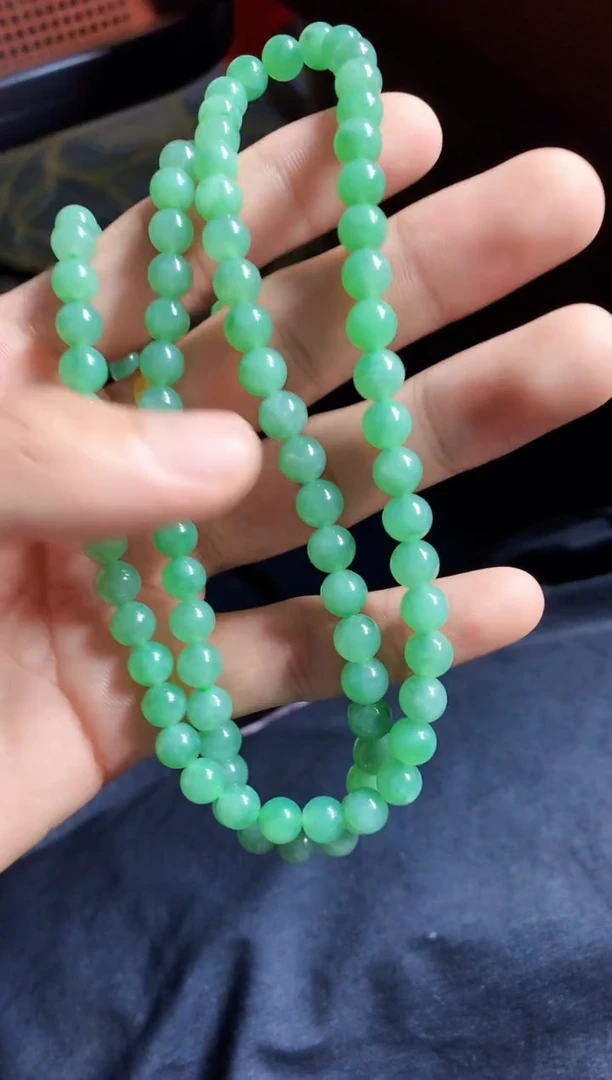 颈饰未镶嵌翡翠天然A货翡翠