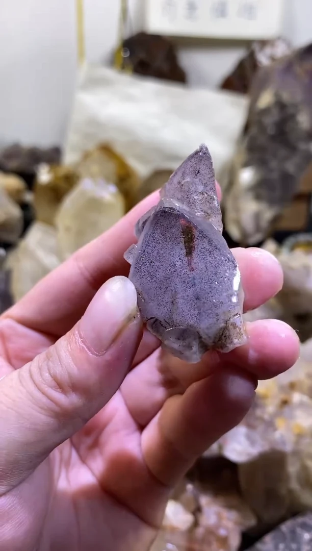 未镶嵌珠宝半成品水晶81号红绿包裹体+超七花园