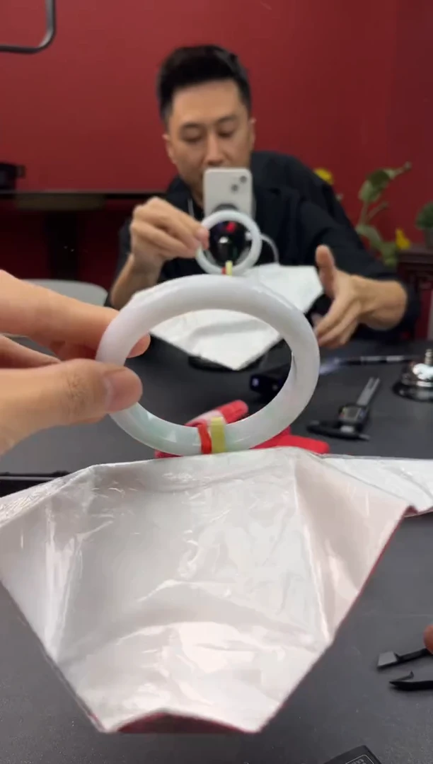 未镶嵌手镯翡翠63