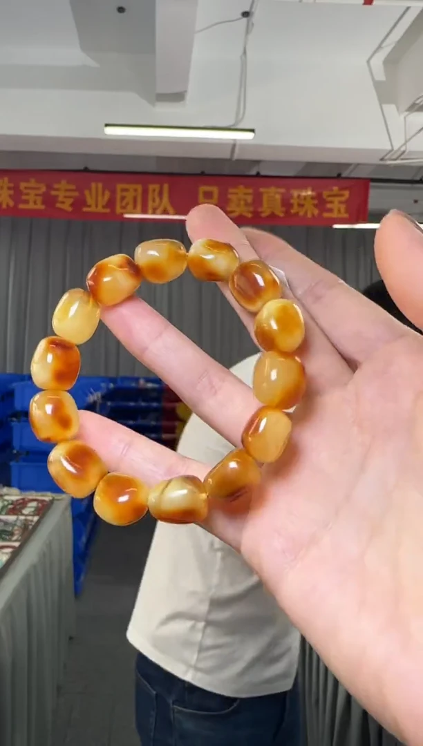 【闪购商品】蜜蜡手串未镶嵌蜜蜡随形手串20-21g