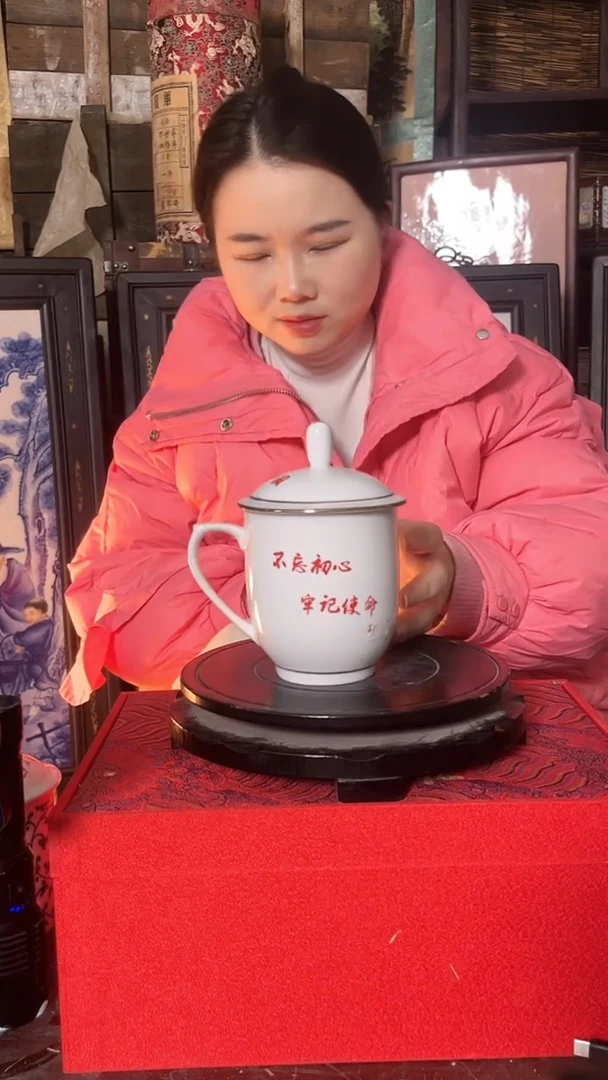 陶景德镇陶瓷摆件M422
