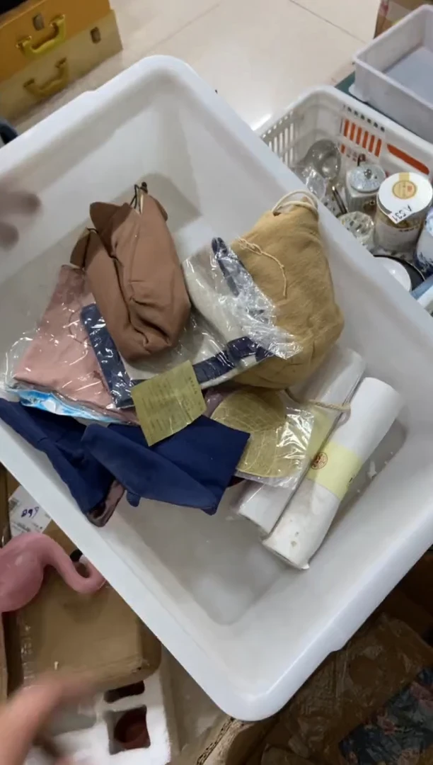 杯无运费险有瑕疵的摄影的产品有使用过的痕迹有点脏介意勿拍