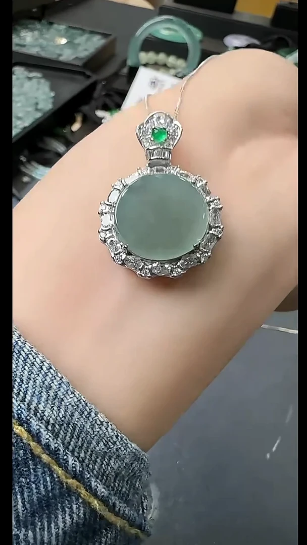 吊坠(不含链)合金翡翠天然A货翡翠LB08圆无事牌吊坠多样性发一