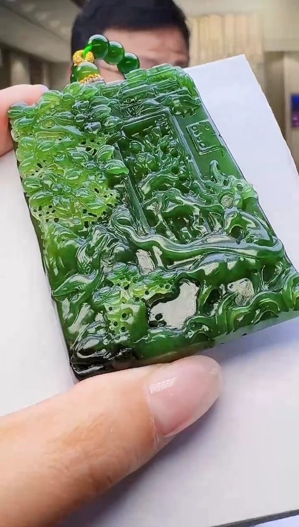 定制和田玉玉届匠心天然和田玉（拍一发一）
