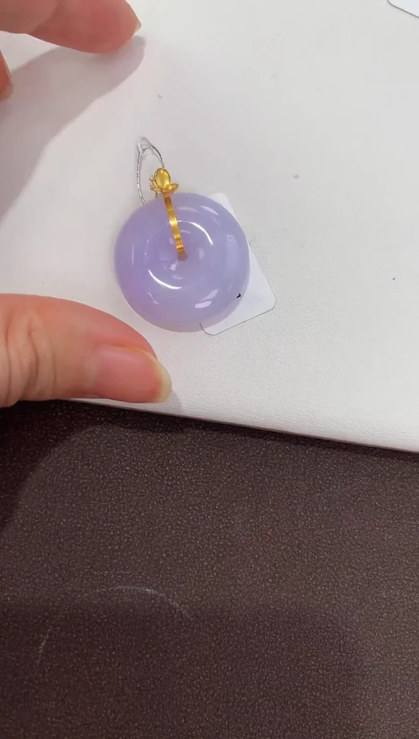 翡翠18K金镶嵌颈饰天然缅甸a货翡翠