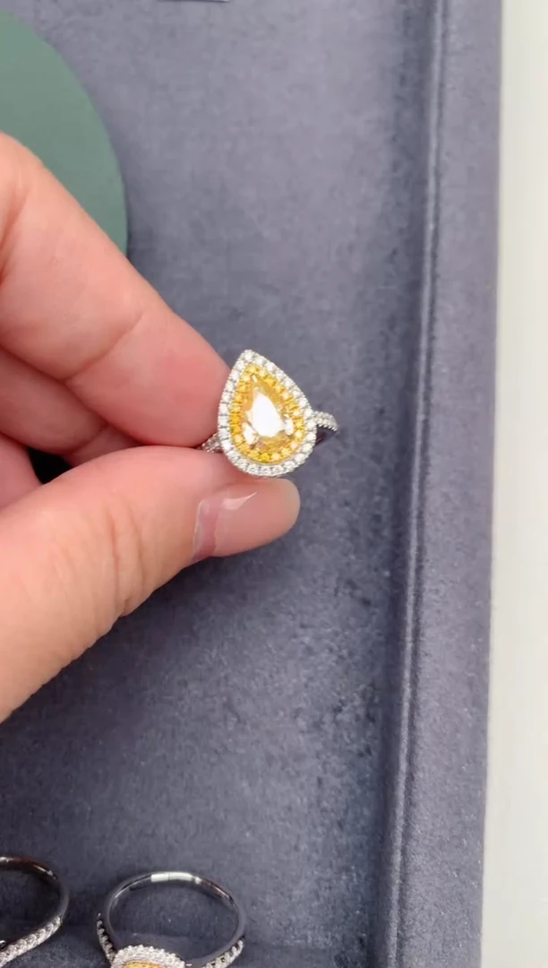 18K金镶嵌戒指/指环钻石1.5ct黄钻  GF 定制