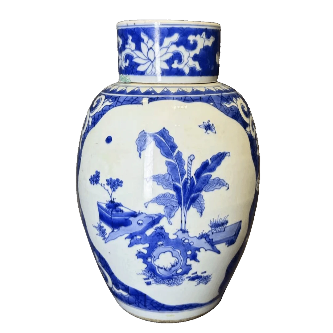25321999t青花留白缠枝莲开光博古清供图盖罐