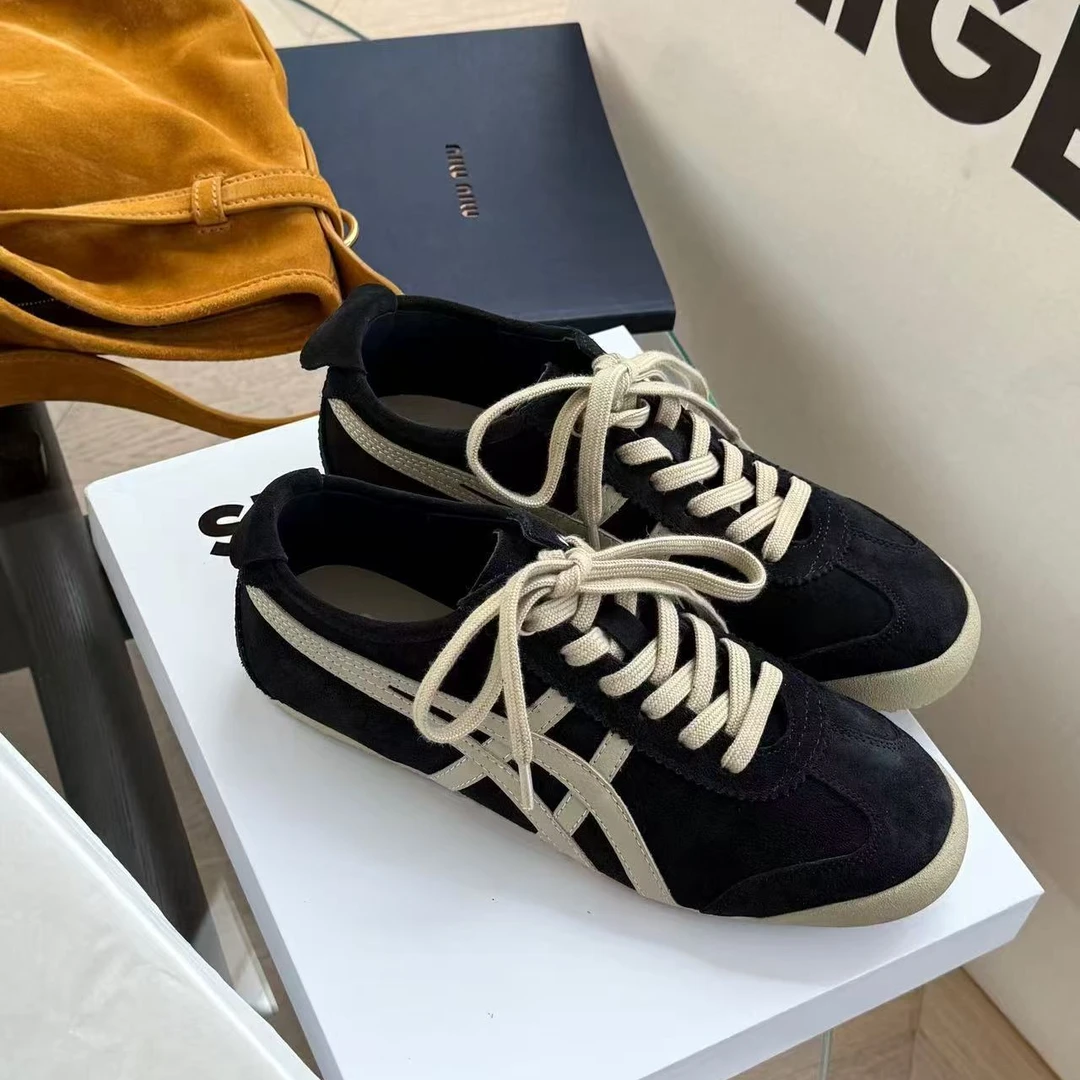 诗歌兰女鞋2025秋季新品平底系带休闲轻便百搭时尚德训鞋运动鞋